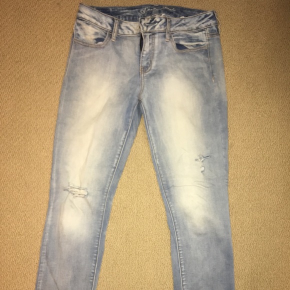 American Eagle distressed denim jeans - Picture 2 of 3